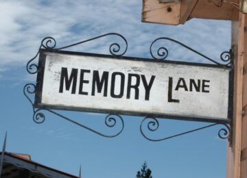 5 Nostalgic Activities to Stop Long-Term Memory Loss in Alzheimer’s Patients